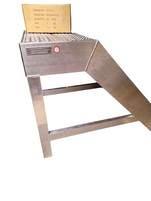 Machinebordestrap op maat – aluminium toegangstrap voor machines-Sietse Booi